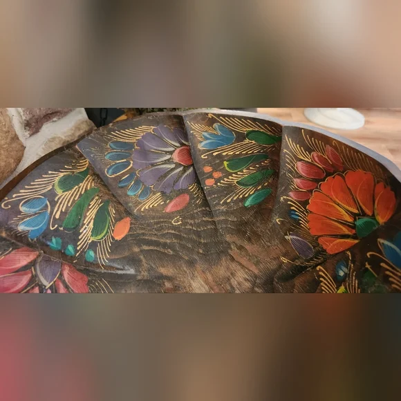 Vintage Handpainted Large Bowl - Picture 4 of 6